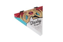 Триъгълна картонена кутия  POP GIRL дизайн за гофрети и палачинки  25*25*25*4 см - 190 бр - 10 кг
