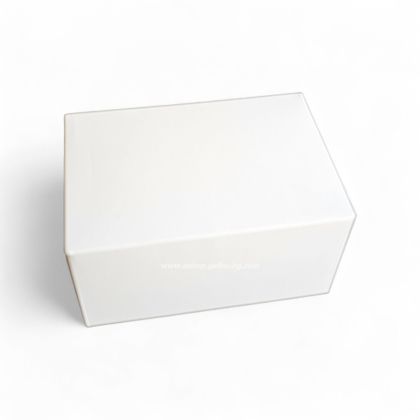 Картонена кутия за 1-2 парчета торта БЯЛА   14*10*7,5 см - 25 бр / 350 бр.